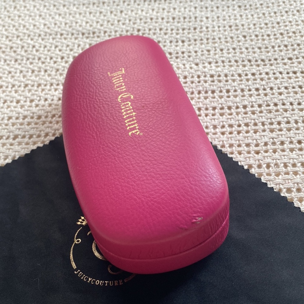 An Authentic Juicy Couture Pink Eye Glass Case with Black Cleaner Wipe !